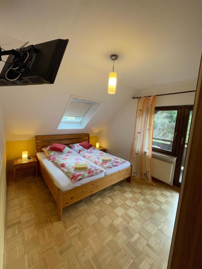 Ferienhaus Jobelius ไบล์ชไตน์ ภายนอก รูปภาพ